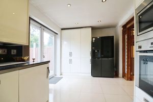 Photo 31- click for photo gallery